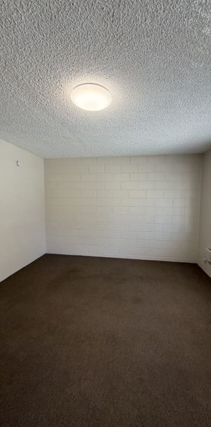 4/10 Macquoid Street, Queanbeyan - Photo 1