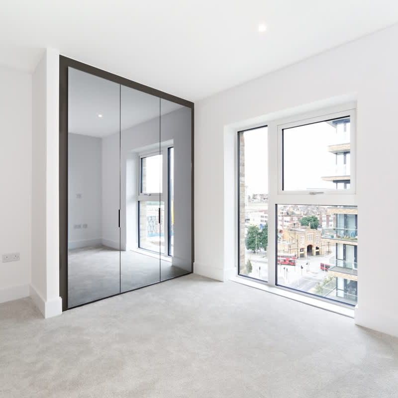 Plumstead Road London SE18 - Photo 1