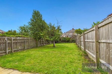 2 bedroom semi-detached house to rent - Photo 4