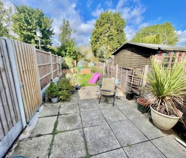 2 bedroom terraced house to rent - Photo 6