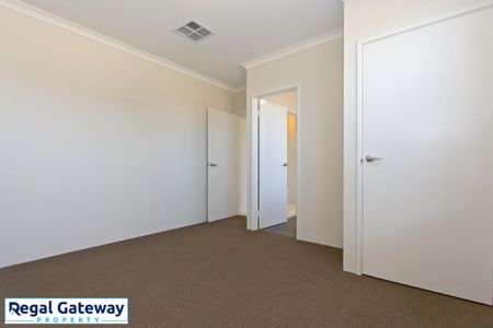 14 Chicory Street, TREEBY WA 6164 - Photo 4