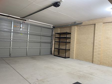 376 Balfour Street, Southern River WA 6110 - House For Rent | Domain - Photo 2