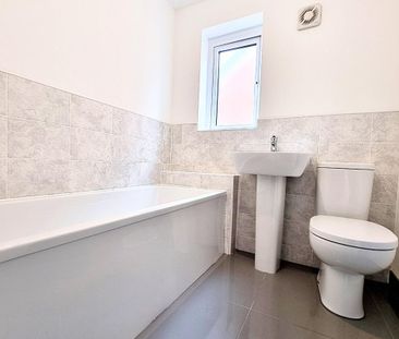 Heol Y Parc, Llanilid, PONTYCLUN - Photo 3