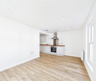 High Street, Brightlingsea, Colchester, Essex, CO7 0AG - Photo 4