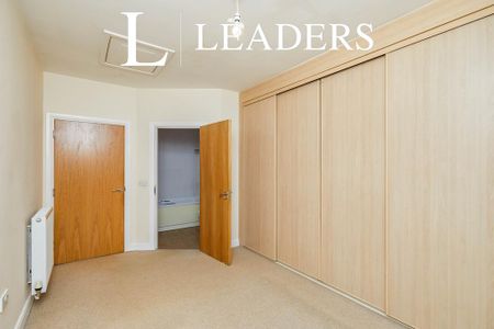 2 bedroom flat to rent - Photo 3