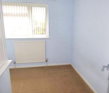 3 bedroom terraced house to rent - Photo 6