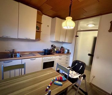 Obergeschosswohnung in zentraler Lage! - Photo 3