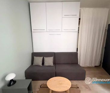 Location AppartementParis 3ème Enfants-Rouges - Photo 2