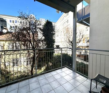 Schöne Altbauwohnung mit 2-Zimmer-Wohnung mit separater Küche in Gr... - Photo 4
