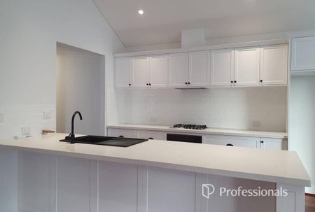 STUNNING EAST BUNBURY HOME - WHERE HISTORY MEETS MODERN LUXURY! - Photo 5