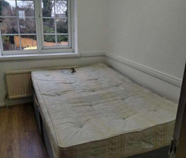 Aspen Drive, HA0 - Photo 3