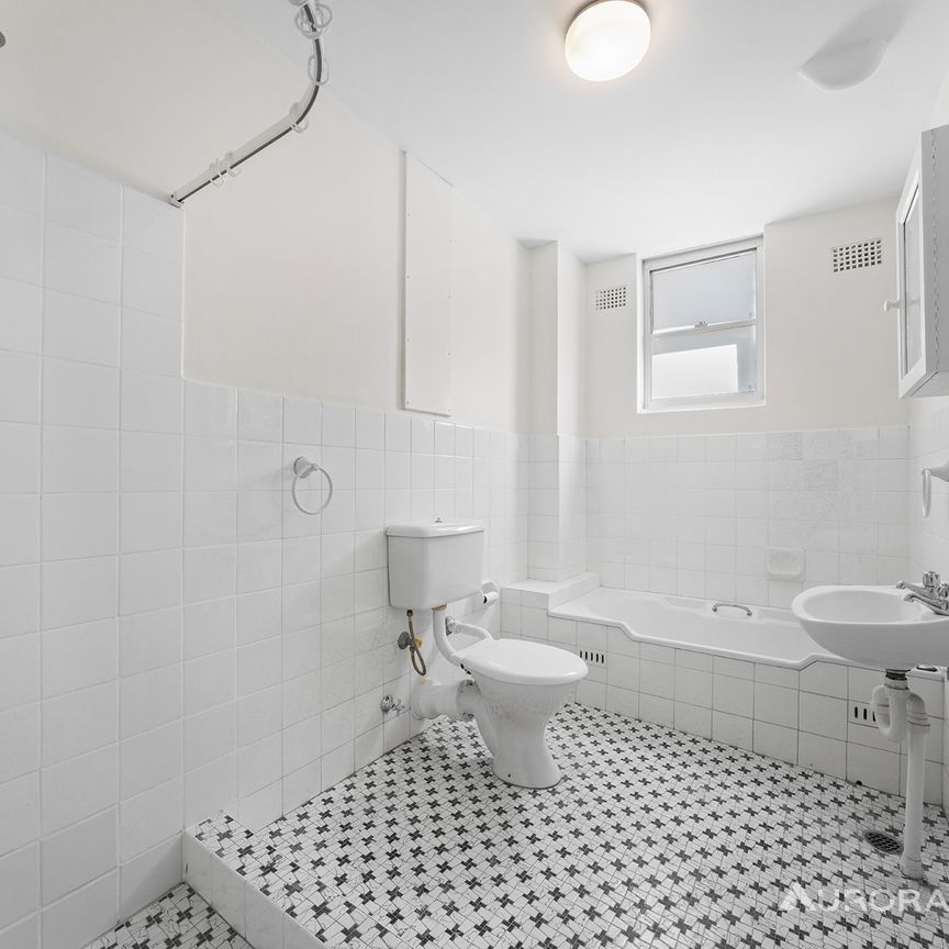 2/164 Spit Road, Mosman NSW 2088 - Apartment For Rent | Domain - Photo 1