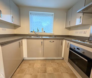 2 bedroom apartment to rent - Photo 4