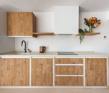 2 Bedroom Apartment For Rent in Nueva Andalucía, Málaga - Photo 6