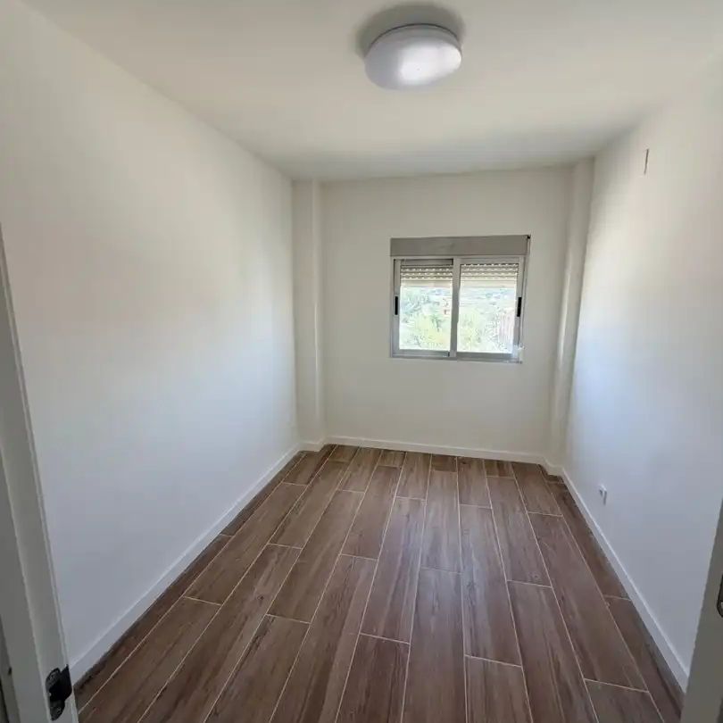 Piso de alquiler en Calle Duque de Llíria, 65, Santa Bárbara - Foto 1