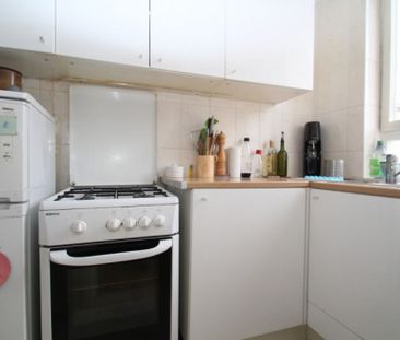 Ixelles - Studio lumineux de +/- 40m² - Ixelles - Photo 2