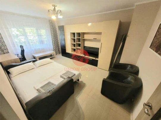 Apartament 2 Camere, Decomandat, Faleza Nord - Photo 1