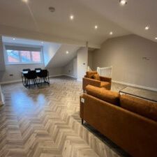 108 Flat 2 Harrogate Road, Leeds, LS7 4NY - Photo 1