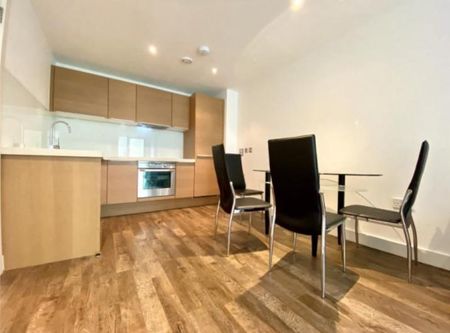 1 bedroom flat to rent - Photo 4