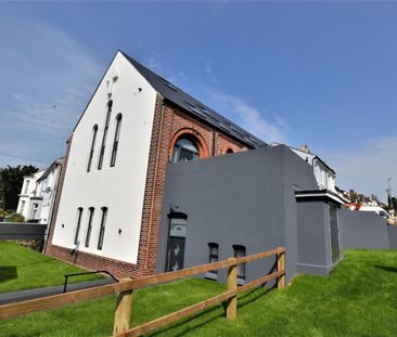 A 2 Bedroom Apartment Instruction to Let in St Leonards-on-Sea - Photo 2