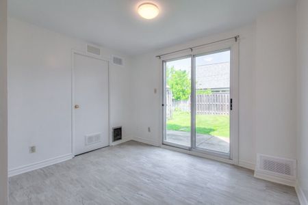 For Lease - 2830 Midland Avenue Unit# 1, Toronto, Ontario - Photo 5