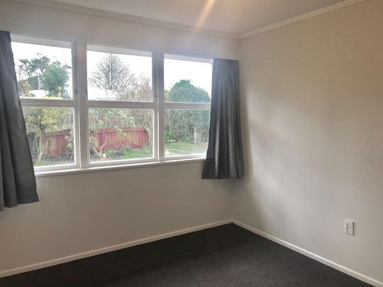 Spacious 4-Bedroom Home for Rent in Chartwell, Hamilton – $660 per Week Located in the desirable Chartwell area (3210), this well-appointed four-bedroom residence offers comfortable living with convenient access to local amenities. - Photo 1