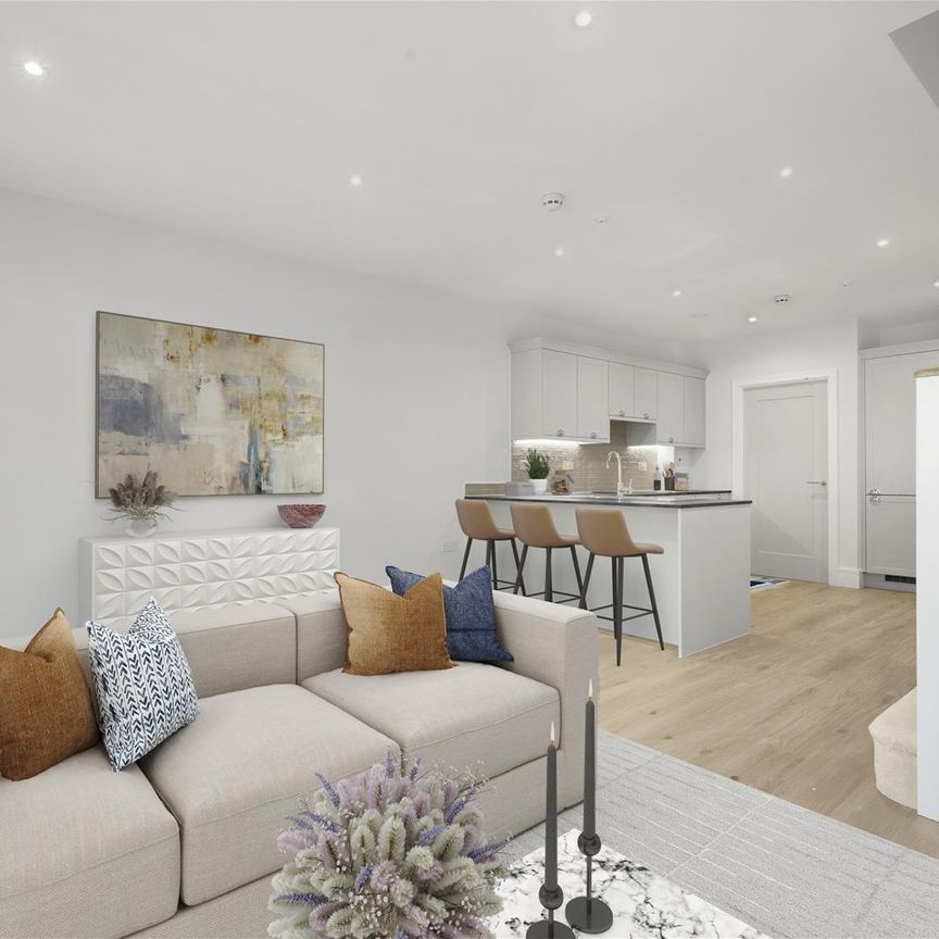 Lanesbourough street, Green park Village, reading - Photo 1