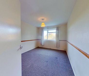 1 bedroom Flat - Woburn Close, Stevenage - Photo 2