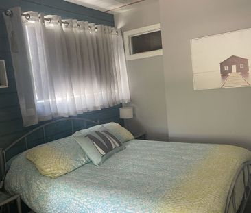 Immaculately presented modern home – Heart of White Beach - Photo 4