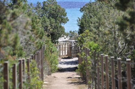 Charmante maison à louer, à 100 mètres de la plage de Palombaggia - Photo 4