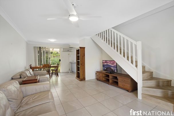 Top Location & Easy Living - Photo 1