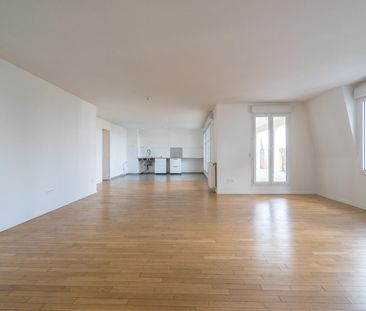 location Appartement T4 DE 128.14m² À ROMAINVILLE - Photo 2