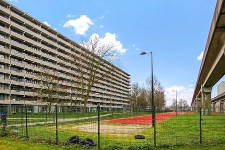 Te huur: Kleiburg 809, 1104 EA Amsterdam - Foto 2