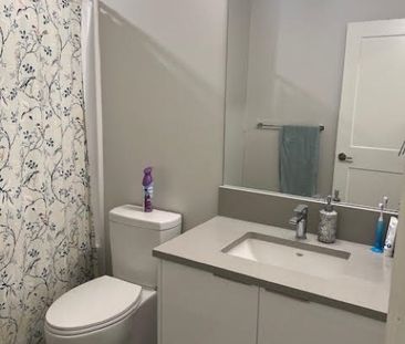 Courtyard view at SoHo Kelowna! - Photo 3