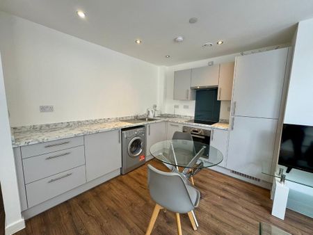 Studio to rent - Photo 5