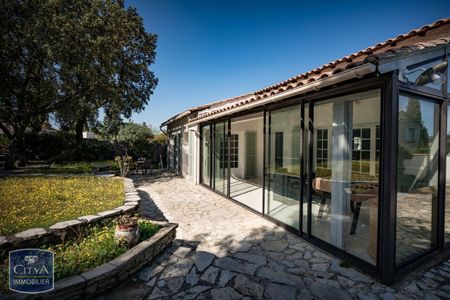 Location Appartement 5 pièces 102m² LES ANGLES 30133 - Photo 5