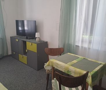 Pronájem bytu 1+kk 40 m² - Photo 1