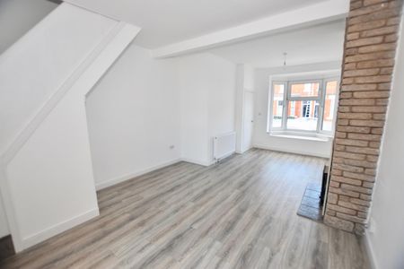 Highland Road, Coventry - TWO BED, EXCELLENT EARLSDON LOCATION - Photo 4