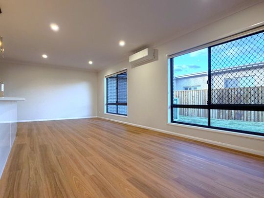 A Stunning New Home Designed for Modern Families - Photo 1