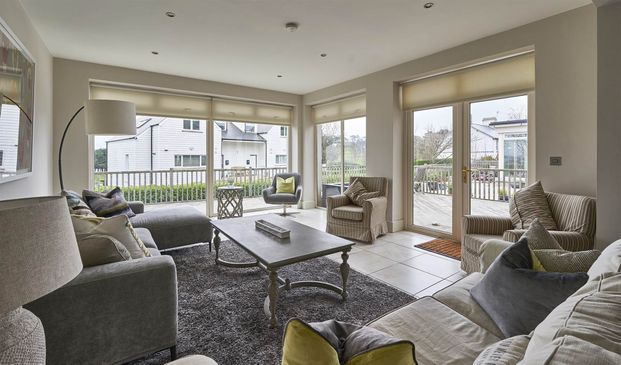 24 Grey Point, Helens Bay, Bangor, BT19 1LE - Photo 1