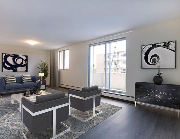 Westmount Ridge | 165 Emery St. W, London - Photo 1