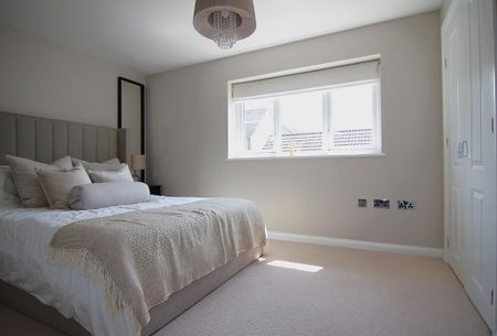 2 bedroom terraced house to rent - Photo 3