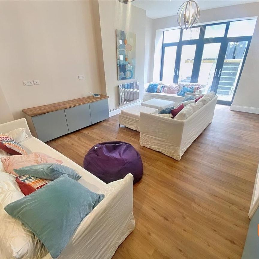 Worrall Road, Clifton - Photo 1