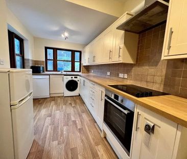 St Swithuns Terrace, Lewes - Photo 4