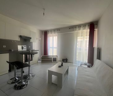 POITIERS CENTRE, RESIDENCE CORDELIERS, T2 MEUBLE AVEC PARKING - Photo 1
