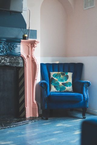 3 Bed Terraced House, Cable Street, E1W - Photo 2