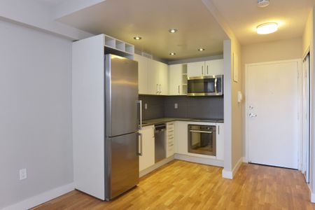 230 Oak Street - Photo 5