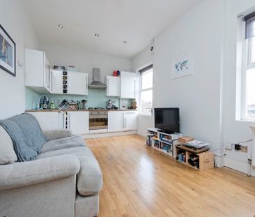 1 Bed Flat, Bedford Hill, SW12 - Photo 1