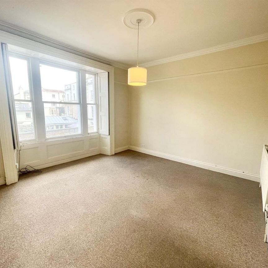 Clifton Park Road, Clifton, Bristol - Photo 1