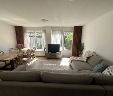 Amandelgaarde, 3344RA, Hendrik Ido Ambacht - Photo 1